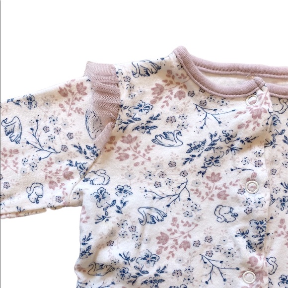 Kyle & Deena 0-3M Footie Bundle (set of 2) - Picture 5 of 5